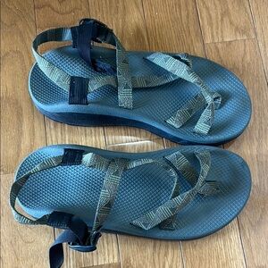 Chaco Olive and Black Strappy Sandals